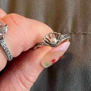 Elegant Silver Pearl Ring size 7